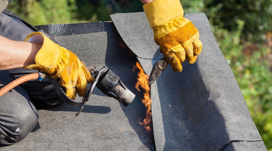 Expert top industrial roofings services in Offerle, KS